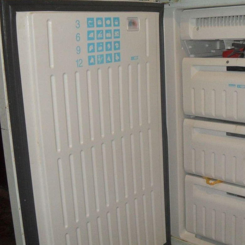 Замена уплотнителя на холодильнике в Бердске